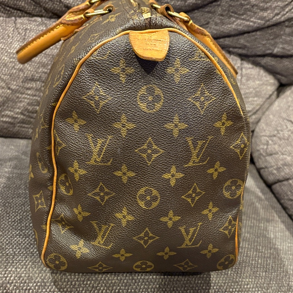 Louis Vuitton  Speedy 35 Monogram Bag - Picture 5 of 13